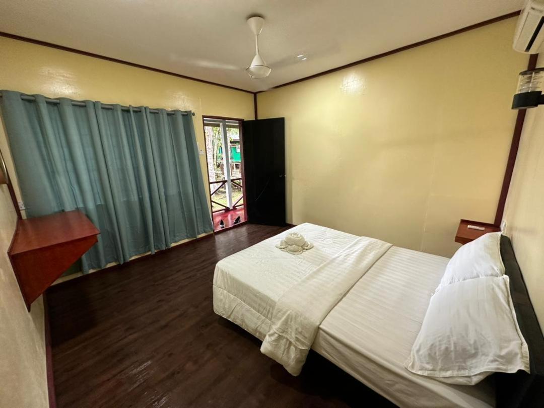 Sukau Greenview Bed & Breakfast Экстерьер фото